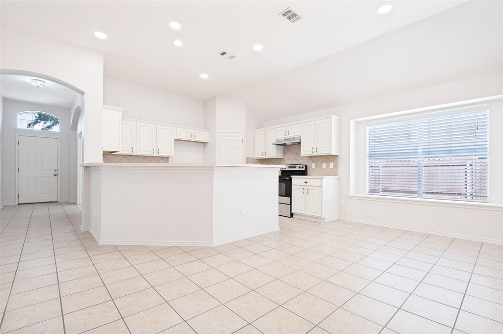 2755 Honey Suckle Drive - Photo 10