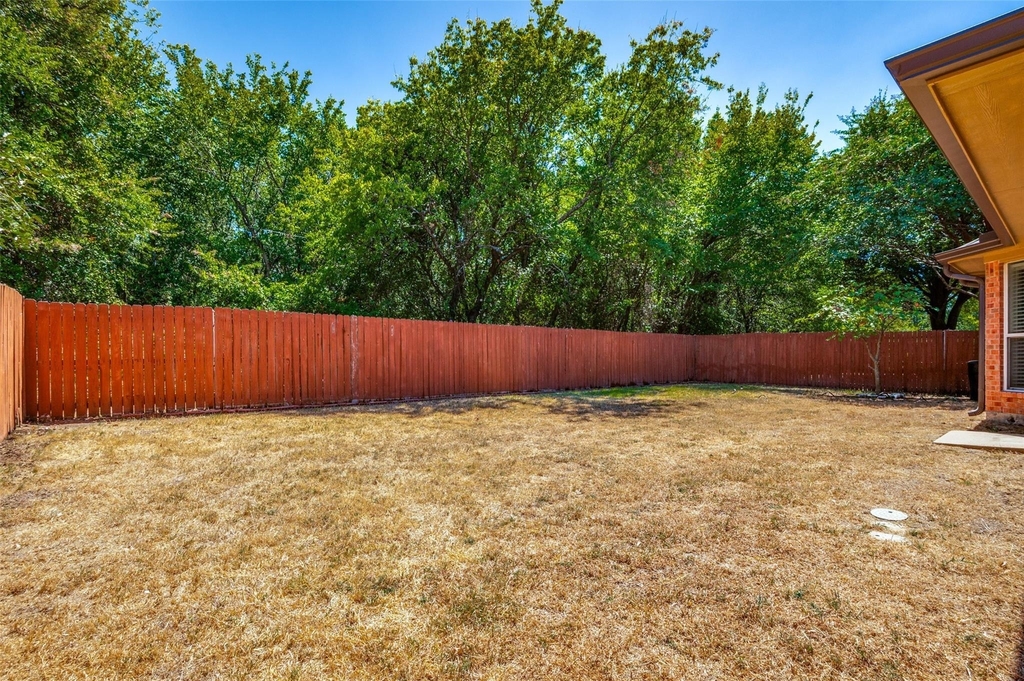2755 Honey Suckle Drive - Photo 23