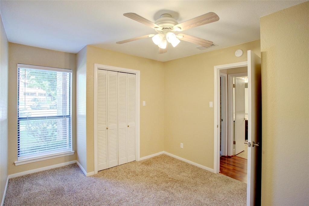 1304 Harwell Drive - Photo 12