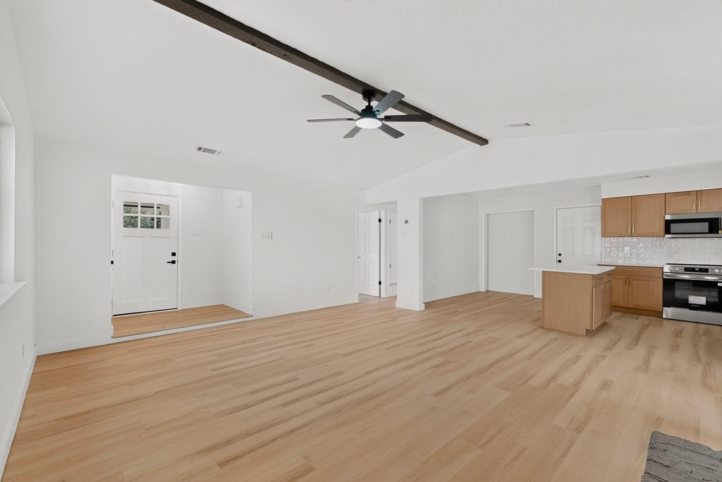 11231 Pelican Drive - Photo 3