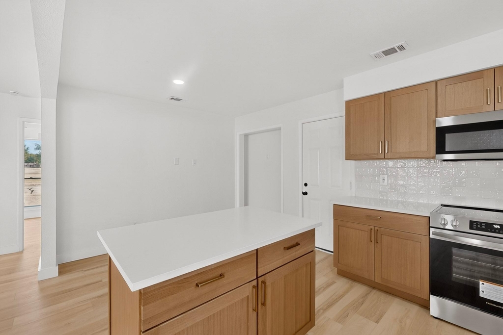 11231 Pelican Drive - Photo 13