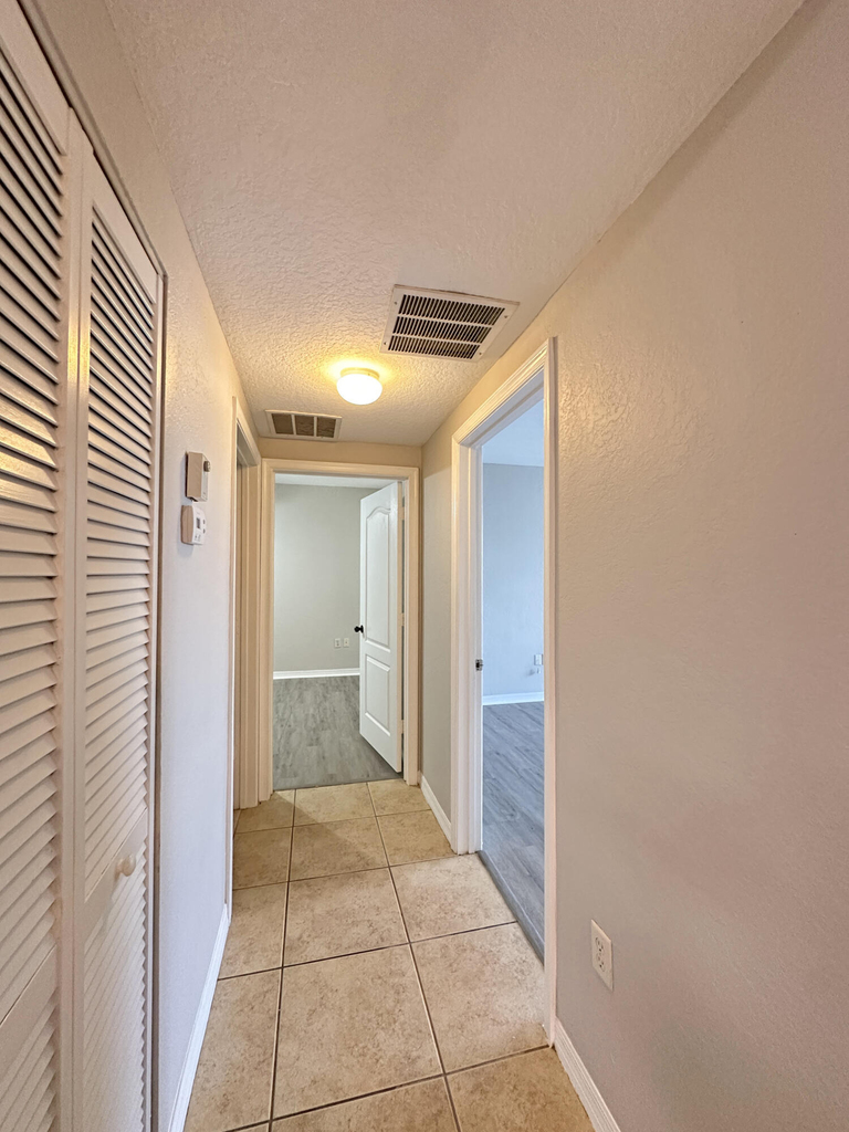 158 Sw Peacock Boulevard - Photo 11