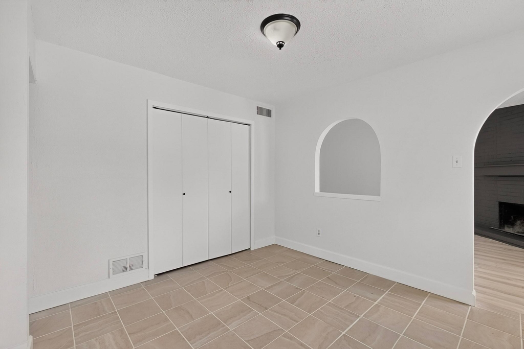 2938 Churchill Way - Photo 10