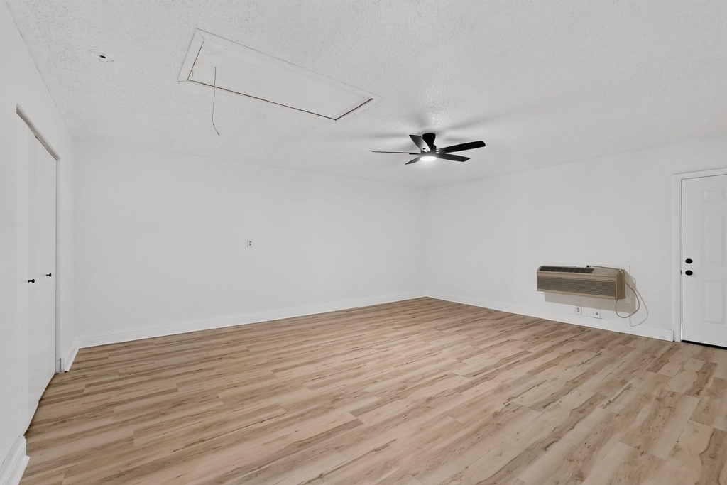 2938 Churchill Way - Photo 24