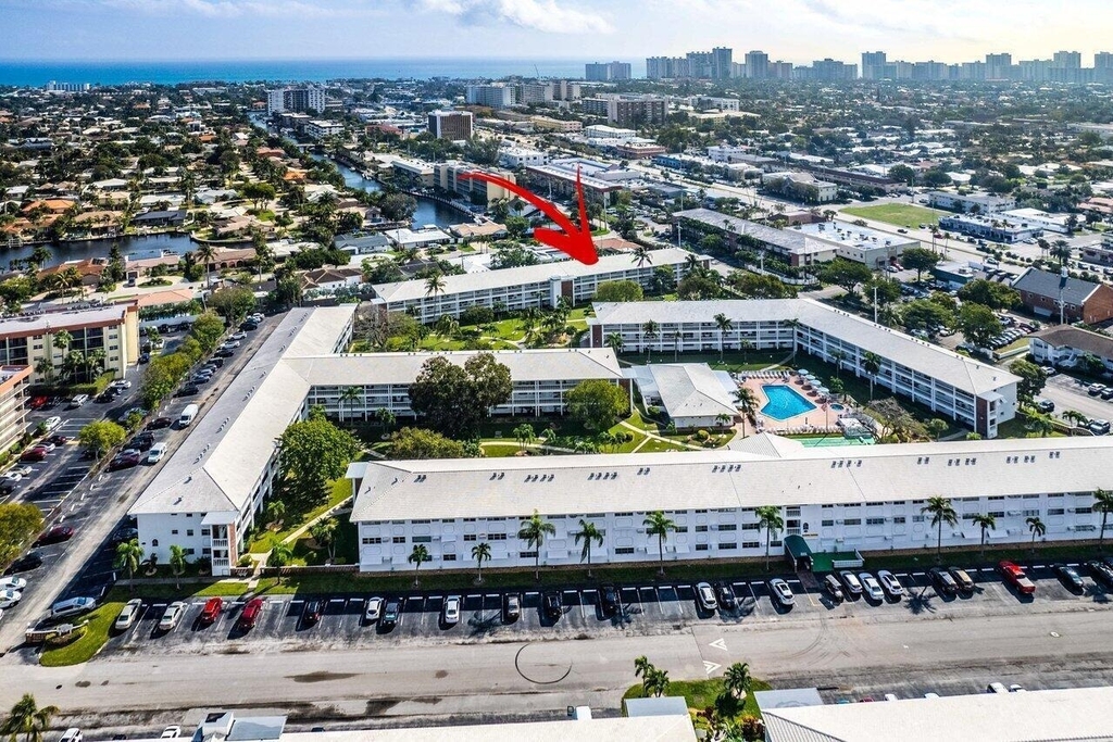 2455 Ne 51st Street - Photo 32