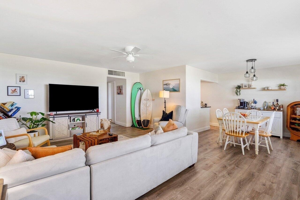 2455 Ne 51st Street - Photo 14