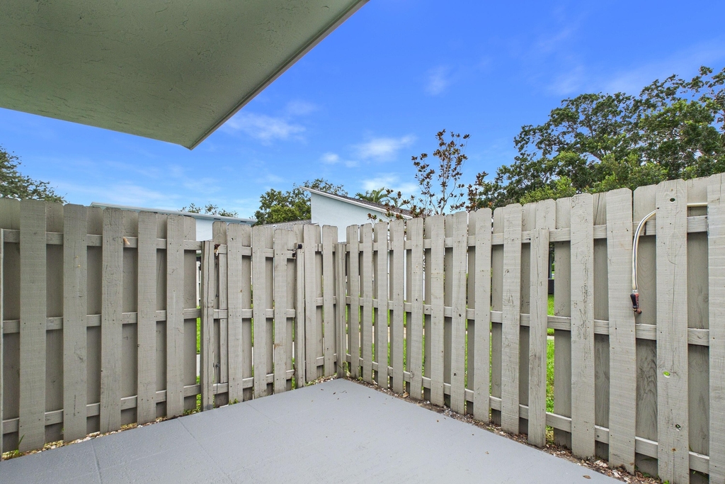 431 Jupiter Lakes Boulevard - Photo 11