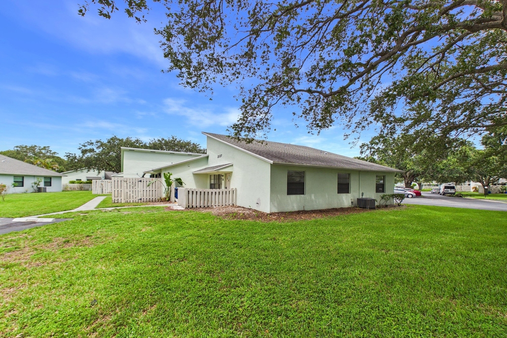 431 Jupiter Lakes Boulevard - Photo 1