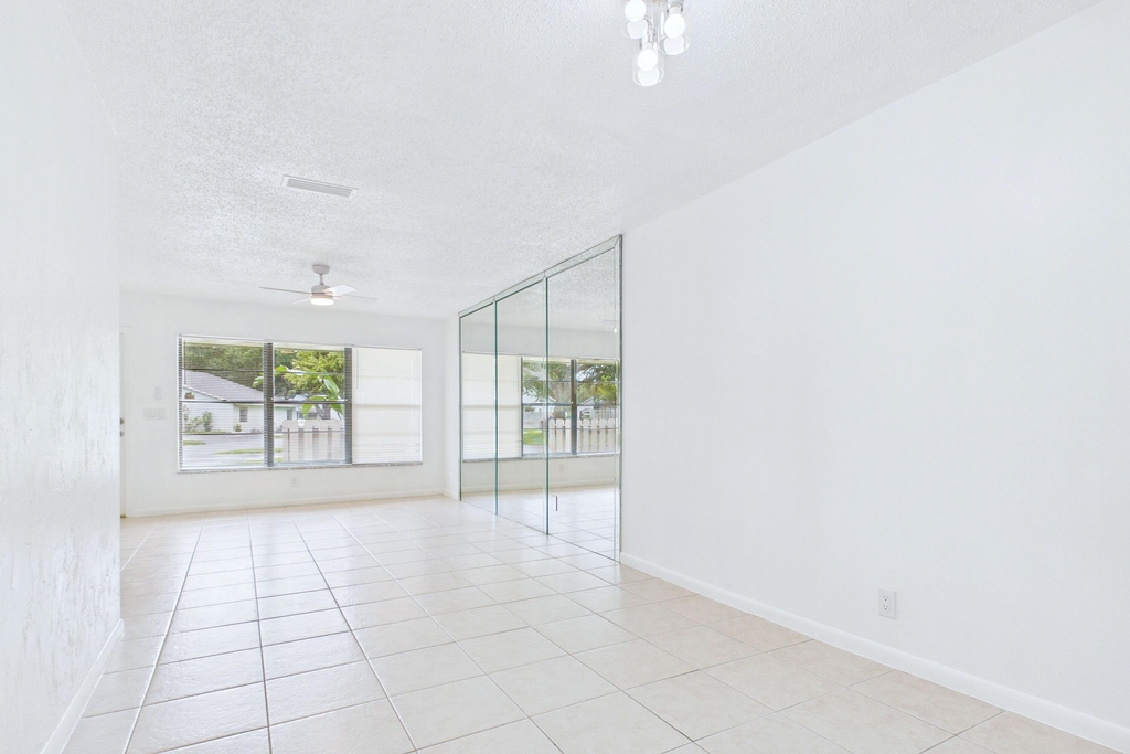 431 Jupiter Lakes Boulevard - Photo 8