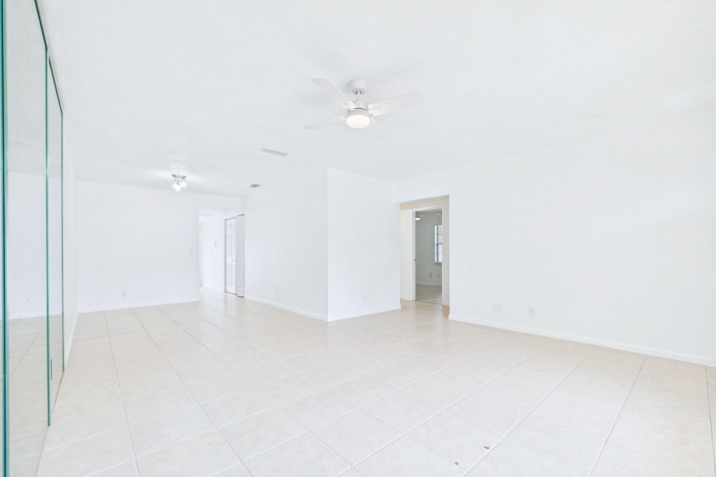431 Jupiter Lakes Boulevard - Photo 5