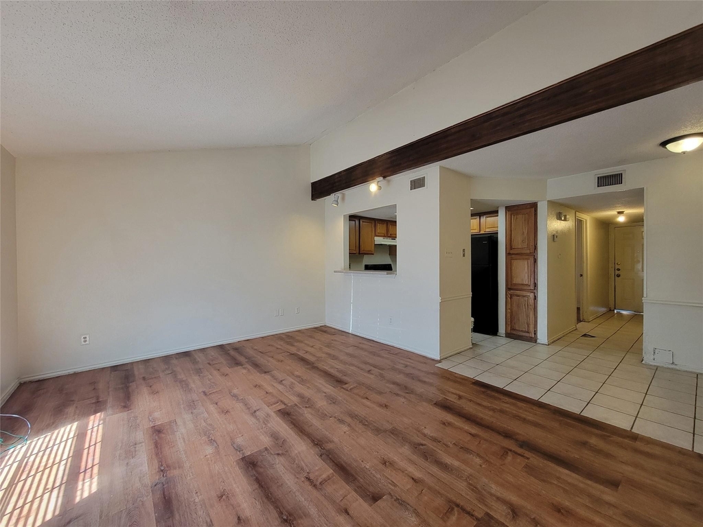1324 Bluffview Drive - Photo 0