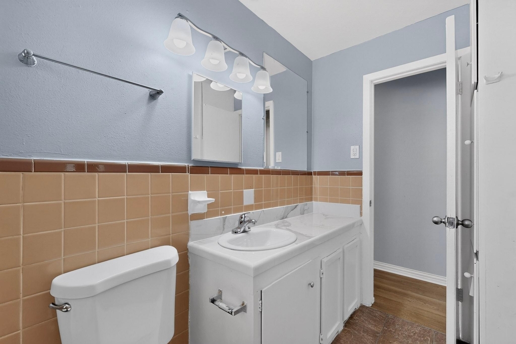222 W Union Bower Road - Photo 20