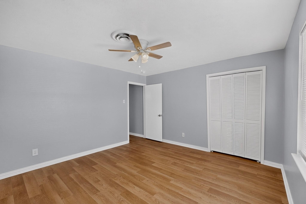 222 W Union Bower Road - Photo 24