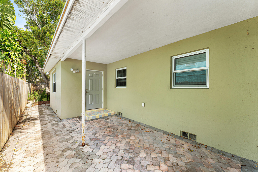 515 N K Street - Photo 9