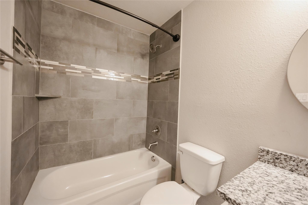 825 Eaglescliffe Landing - Photo 18