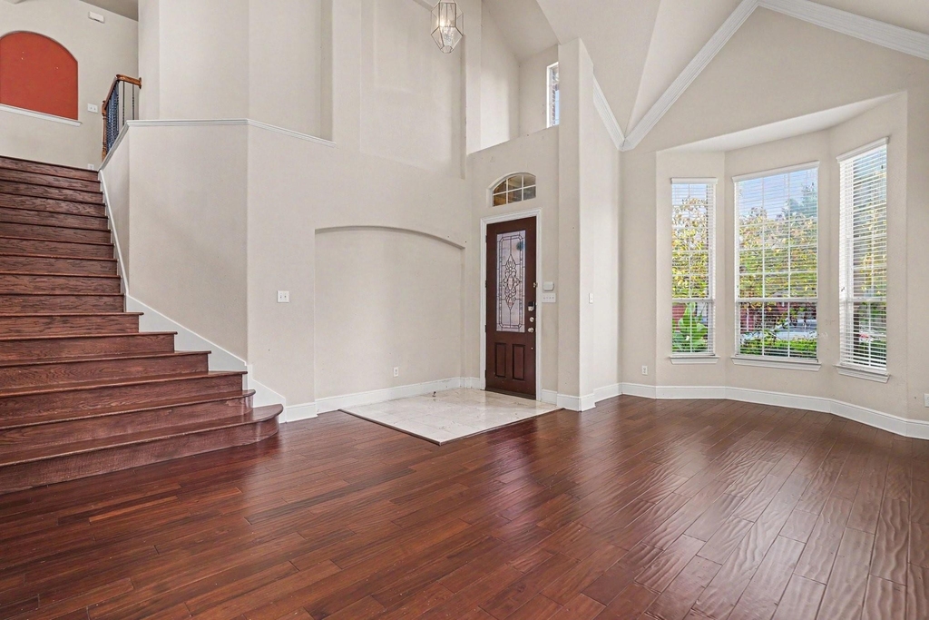1344 Valley Vista Drive - Photo 3