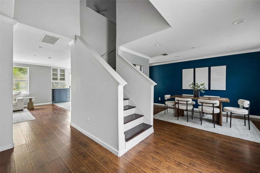 320 Mesa Verde Way - Photo 4