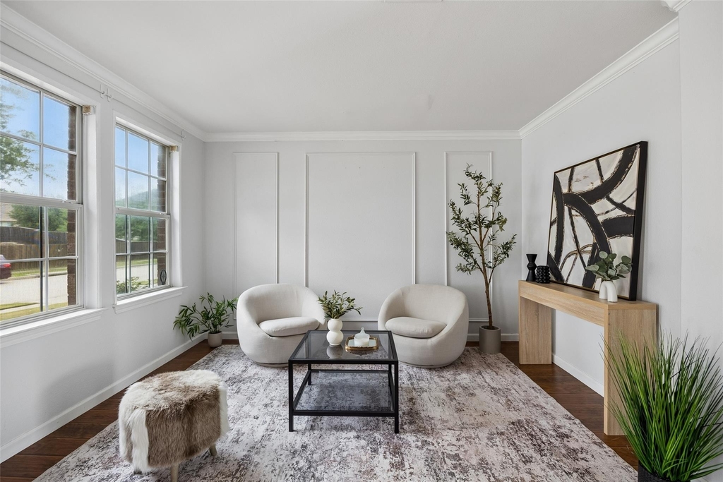 320 Mesa Verde Way - Photo 3