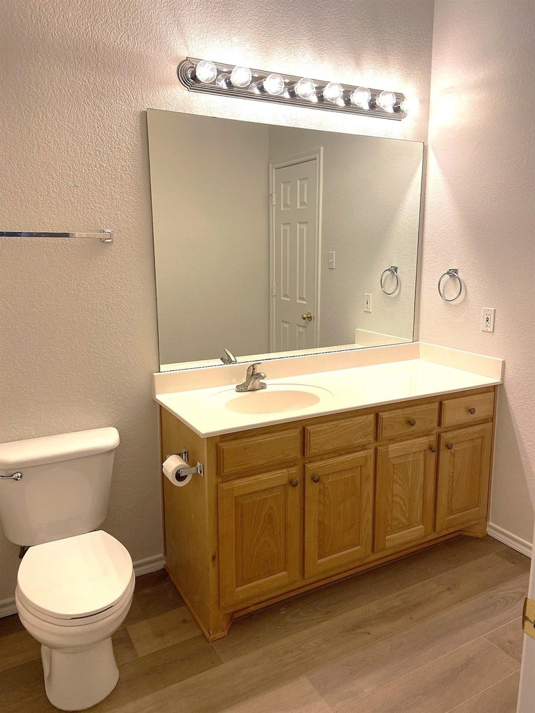 27101 Meadowmore Court - Photo 20