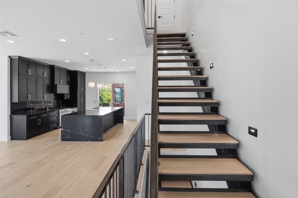 400 Vista Buena Trail - Photo 26
