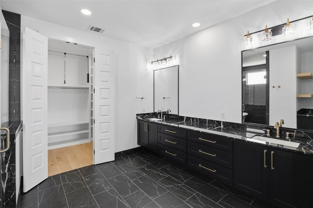 400 Vista Buena Trail - Photo 4