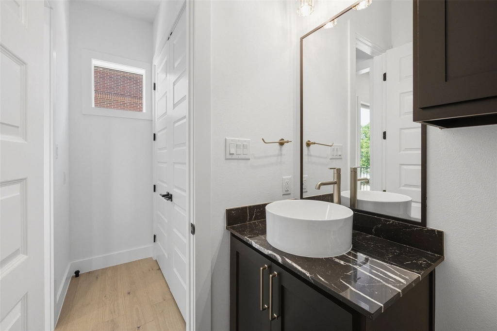 400 Vista Buena Trail - Photo 25
