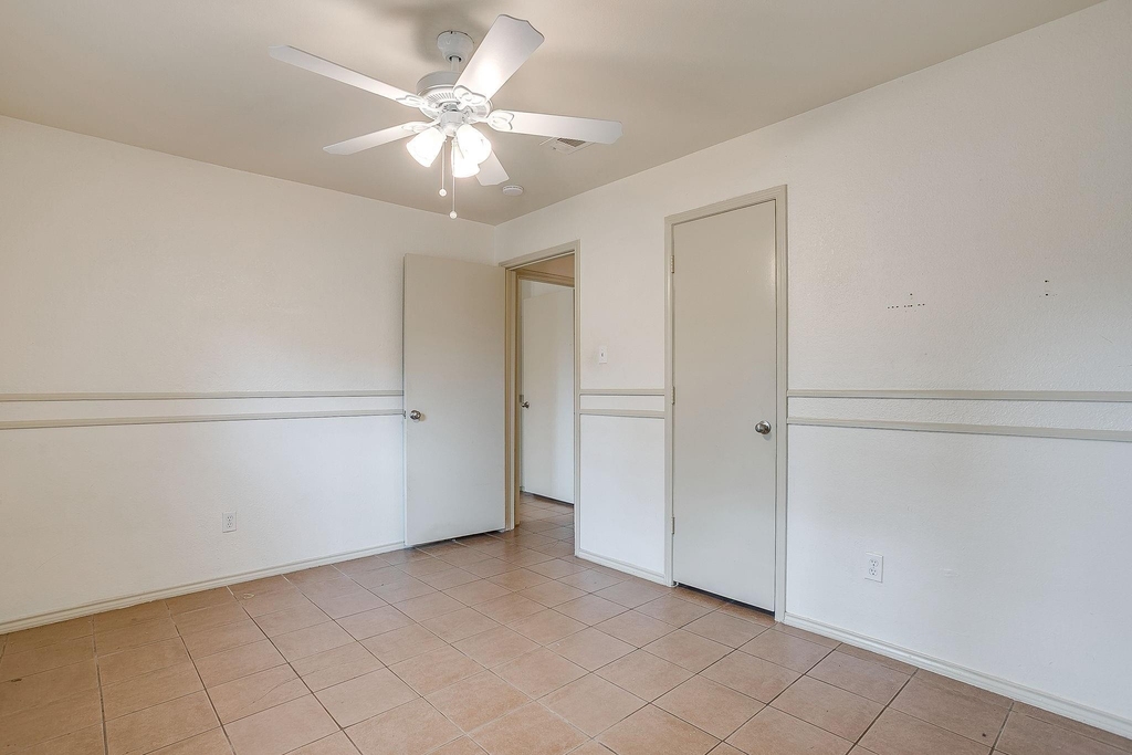2610 N Casa Blanca Court - Photo 25