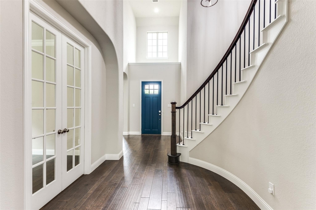 708 Dusty Trail - Photo 4