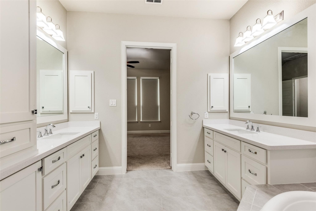 708 Dusty Trail - Photo 24