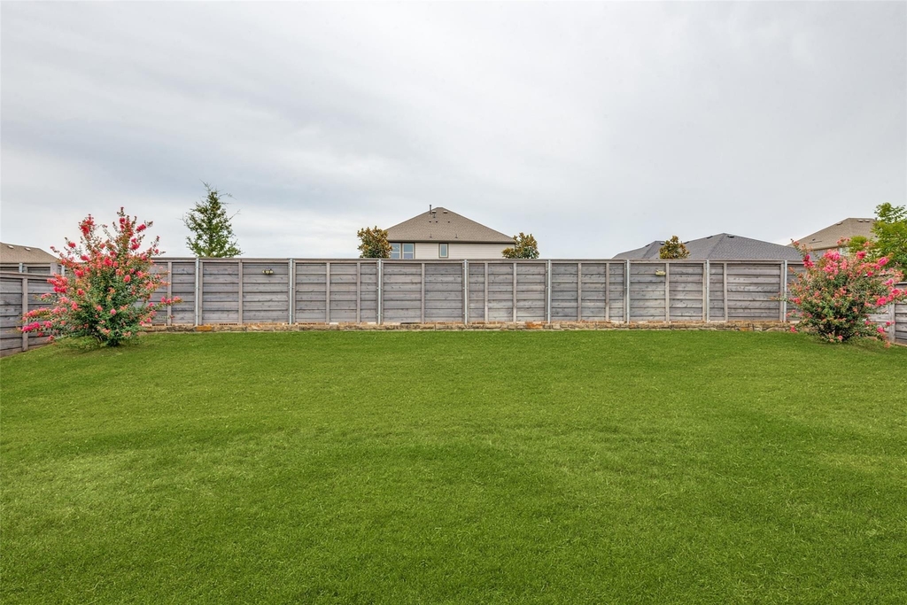 708 Dusty Trail - Photo 35