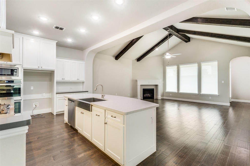 708 Dusty Trail - Photo 5