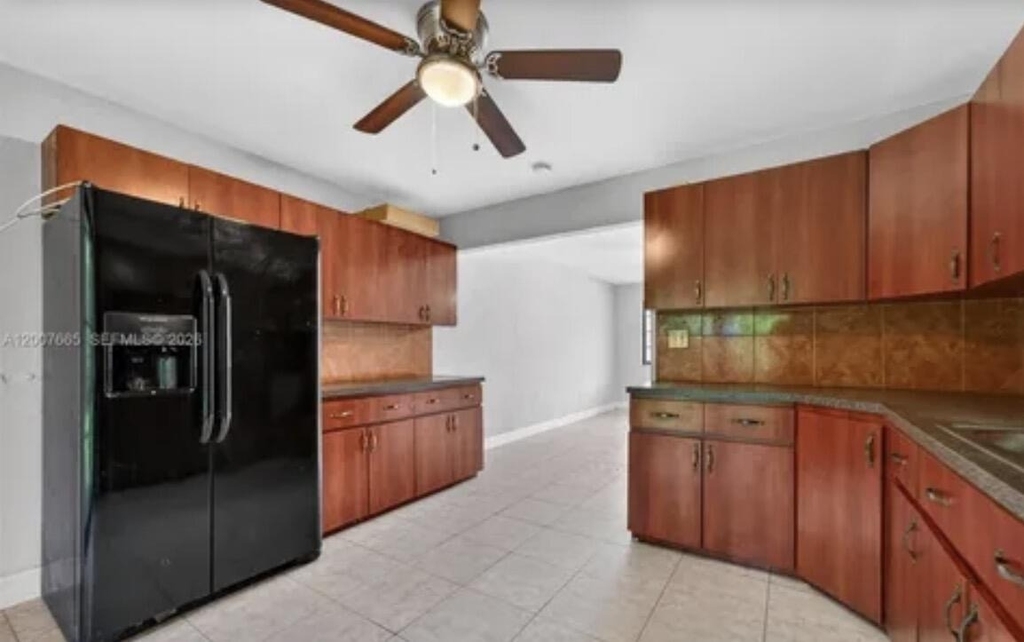 11120 Nw 6th Avenue - Photo 6
