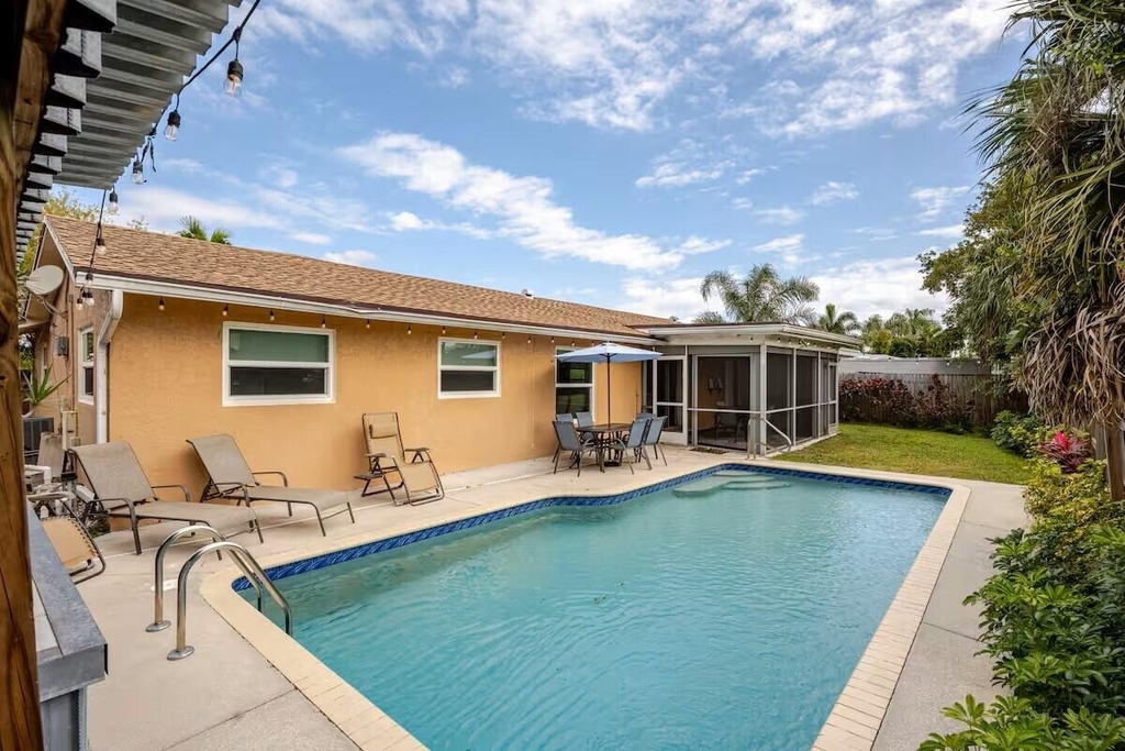 6528 Country Wood Way - Photo 1