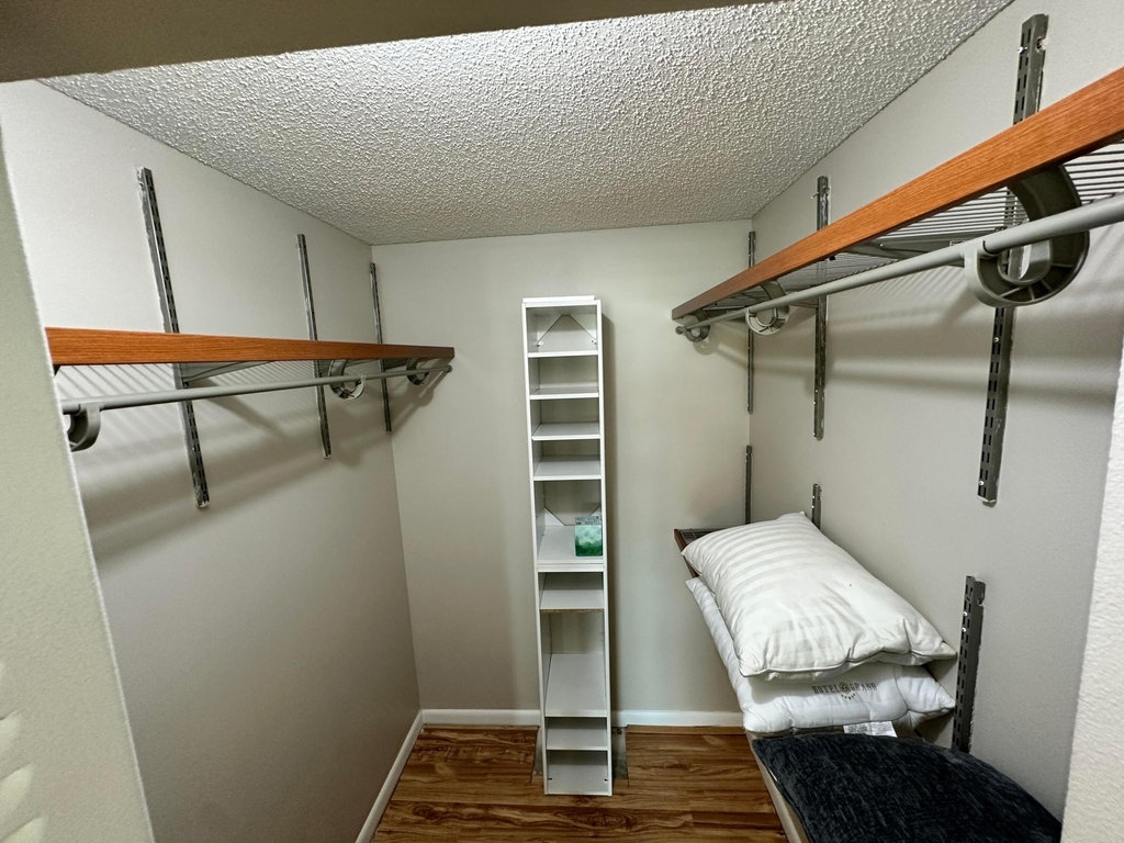 6528 Country Wood Way - Photo 41