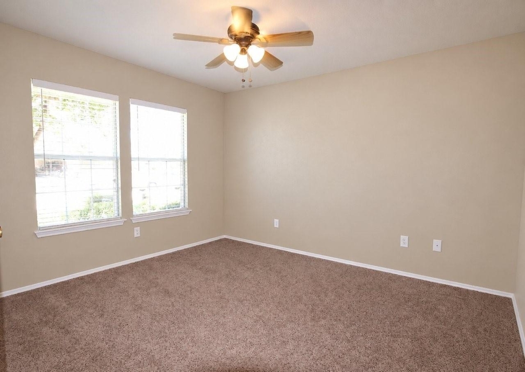 3509 Sherbrooke Place - Photo 3