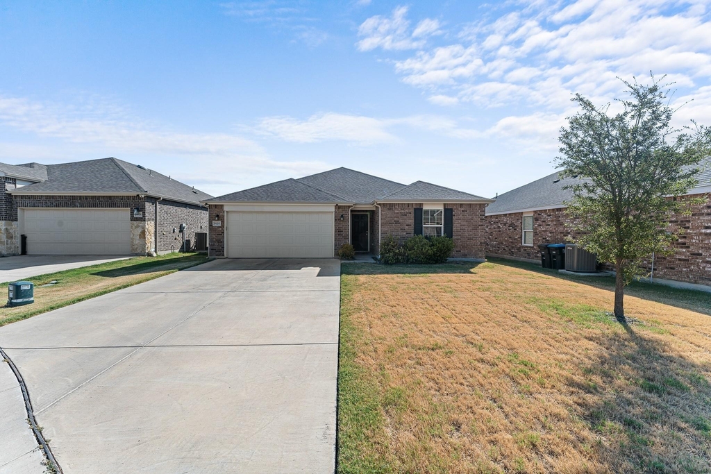 9120 Lookout - Photo 0