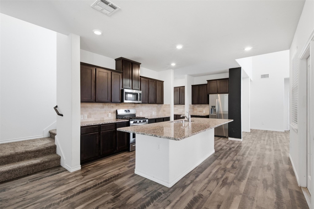 2416 Evening Stone Drive - Photo 8
