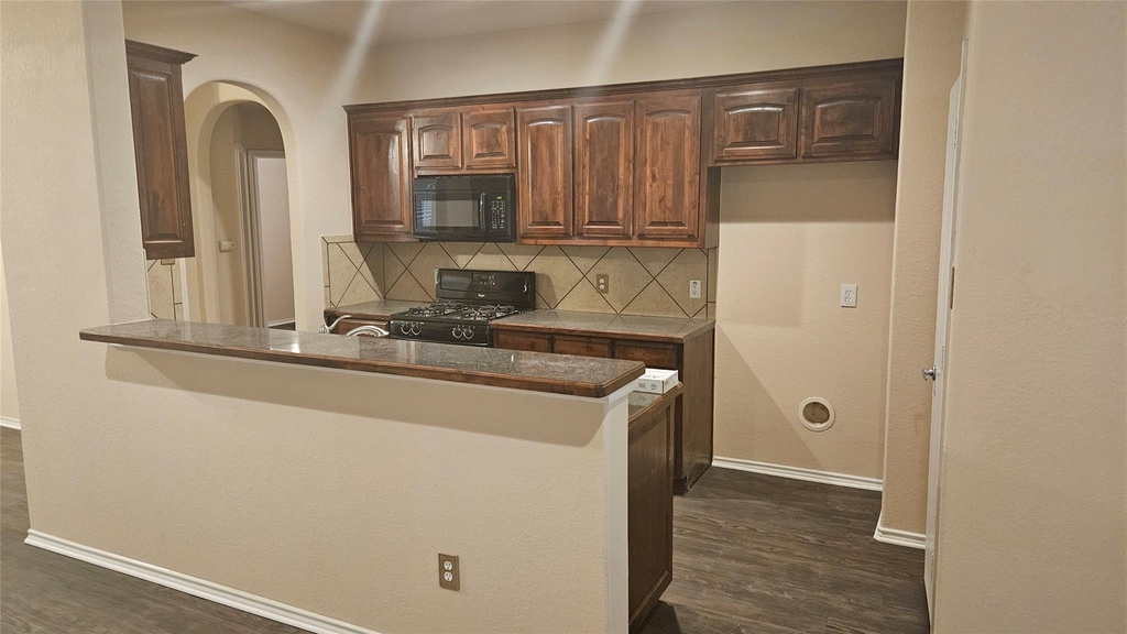 2108 Ingrid Lane - Photo 3