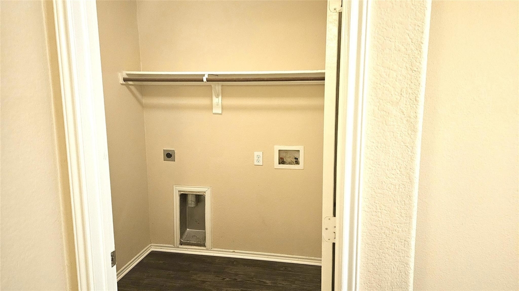 2108 Ingrid Lane - Photo 5