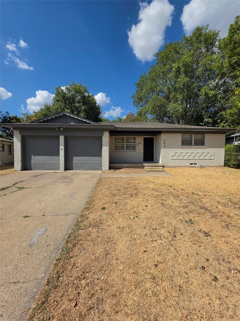 9421 Bluffcreek Drive - Photo 0