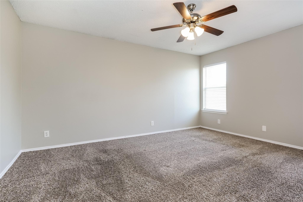 8128 Modesto Drive - Photo 7