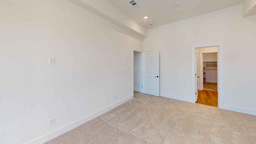333 Buck Ridge Drive - Photo 10