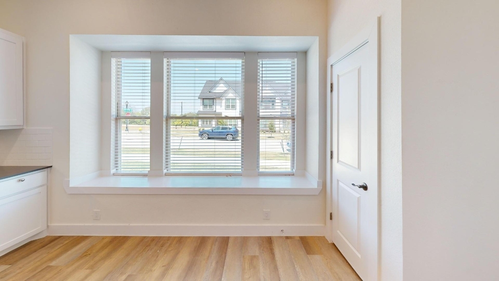 333 Buck Ridge Drive - Photo 2