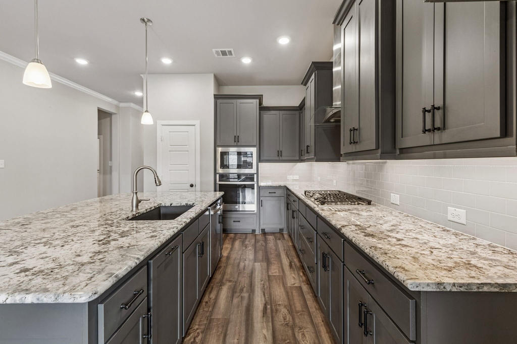 4717 Beaver Creek Drive - Photo 2