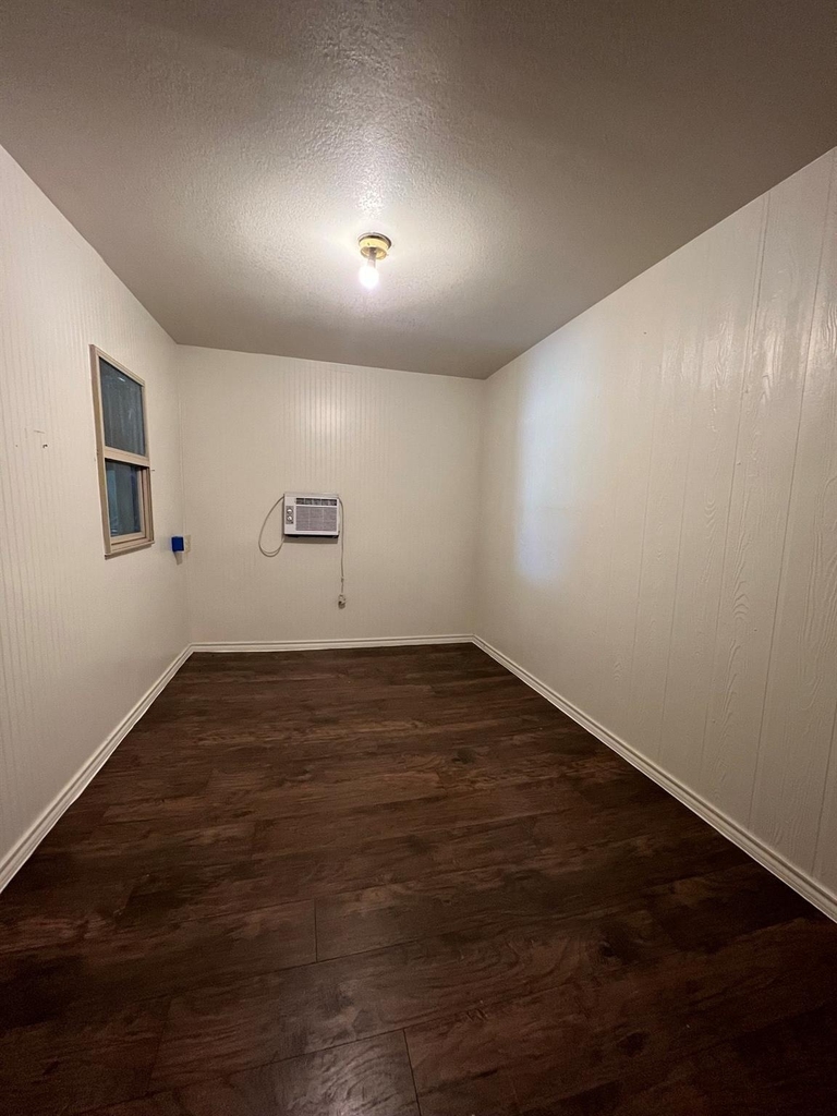 440 Humphrey Street - Photo 12