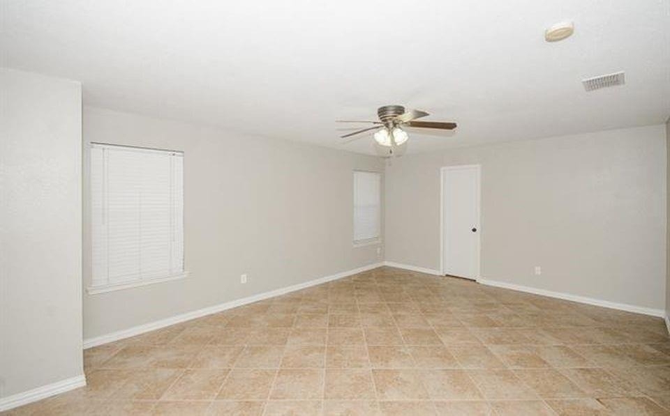 2152 Royal Acres Trail - Photo 11