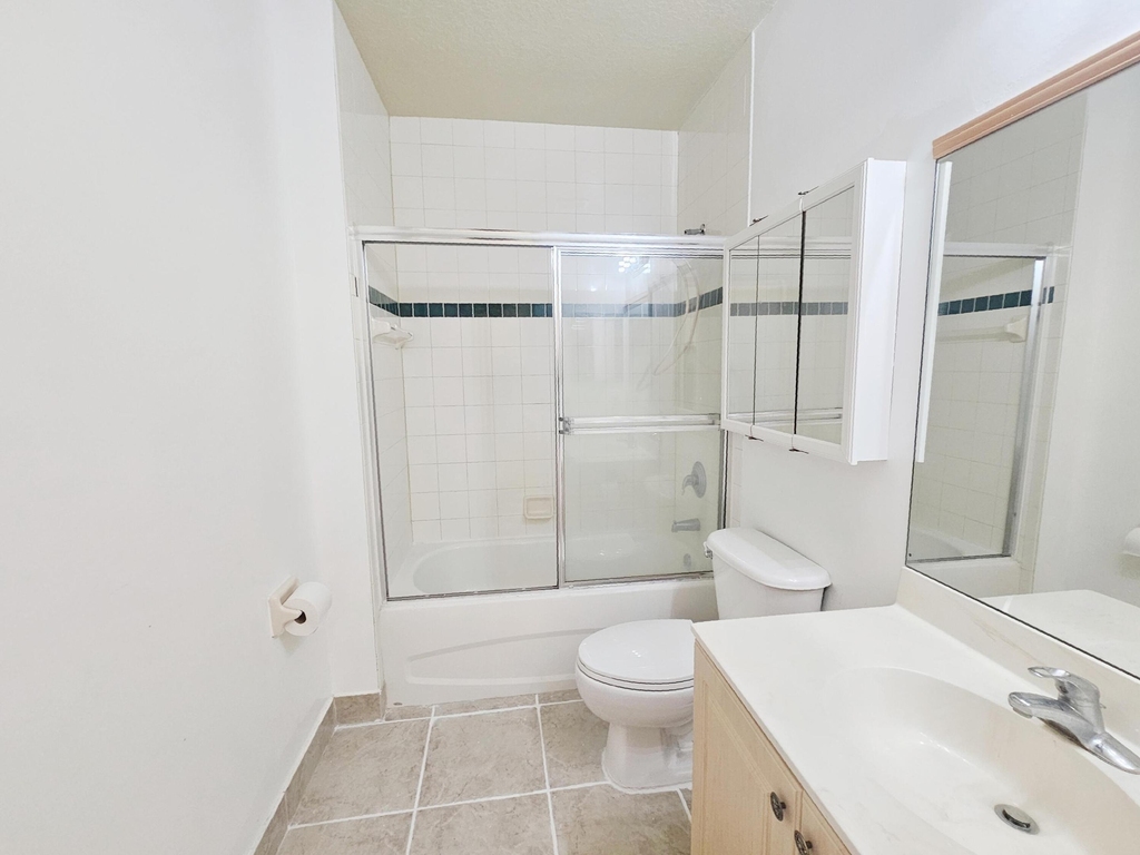 1157 Golden Lakes Boulevard - Photo 11