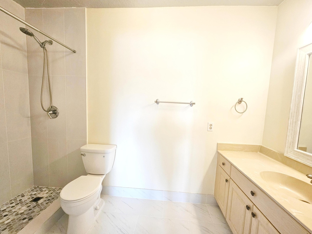 1157 Golden Lakes Boulevard - Photo 15