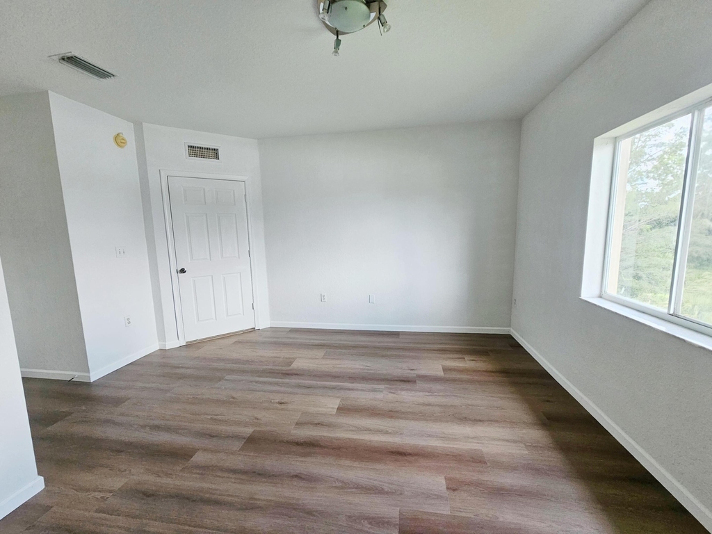 1157 Golden Lakes Boulevard - Photo 13