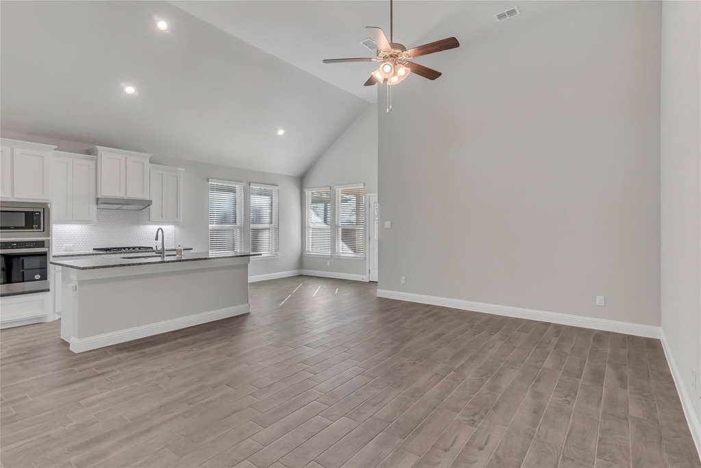 4804 Dewy Rose Lane - Photo 17